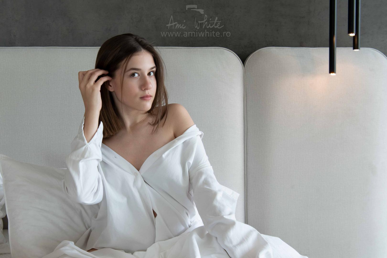 EVE GRAY