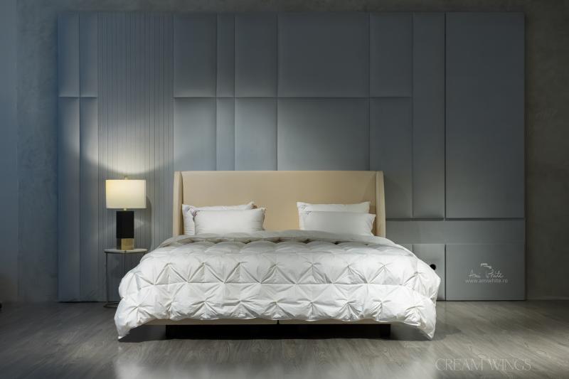 Pat boxspring CREAM WINGS